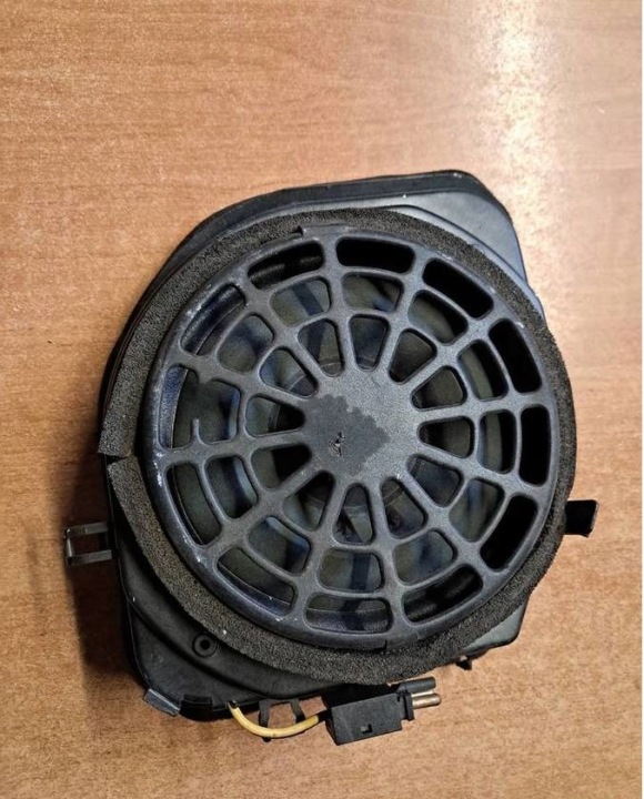 speaker MERCEDES W202 2028206902