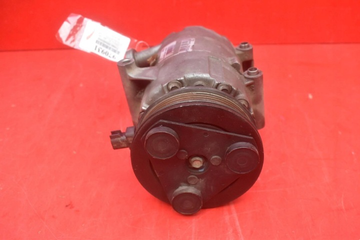 Compresseur Pompe Climatisateur air conditionné 10-0708 VOLVO C30 C 30 et 1.8 16V 125 KM 06-09