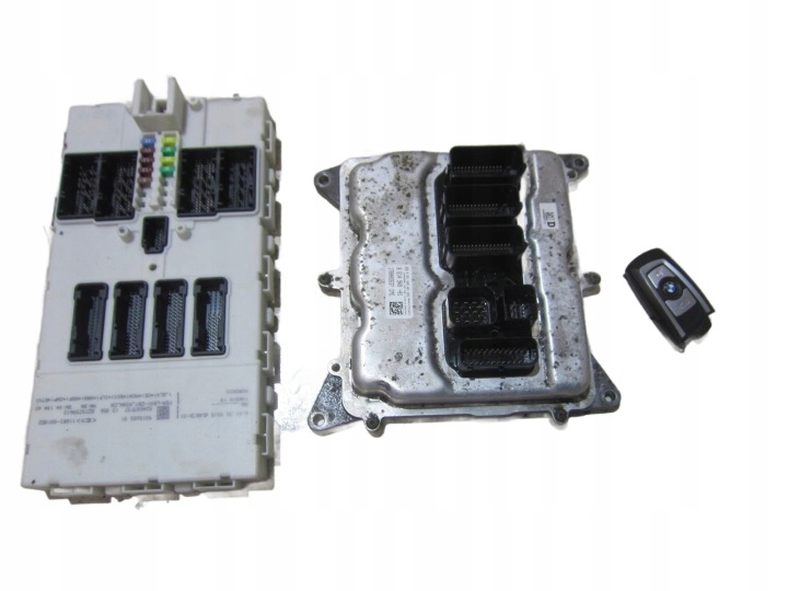 BMW F30 328 N20 F25 N26 X3 Computer DES MOTORS Bedienteil DME 8664660 8614949