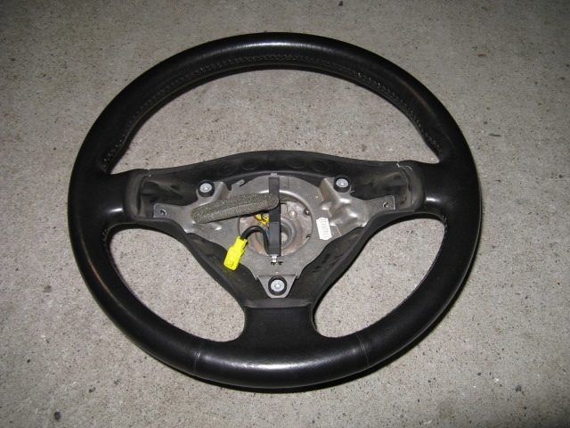 volant koža AUDI A3 96-00 NIE WYTARTA