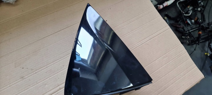 Chrysler Pacifica 2022 Blende Abdeckung TROJKAT heckklappe Kofferraum links 68227309AC