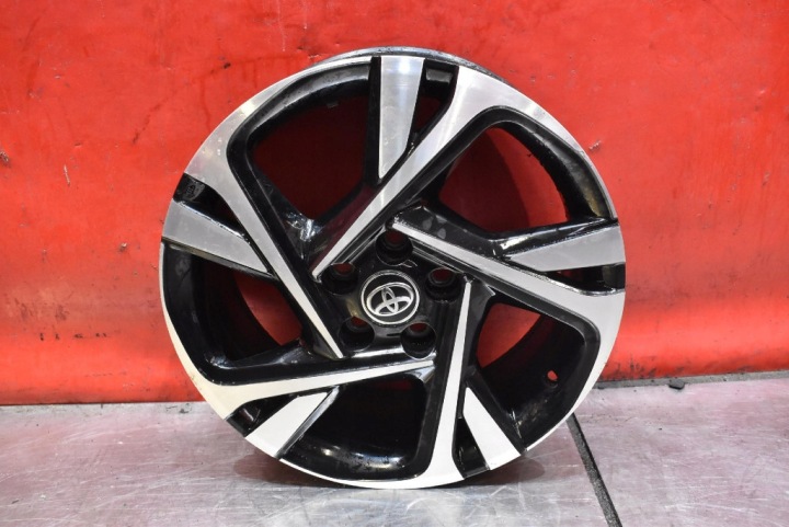 disk hliníkový disk CMS1305-9 18" ET50 5X114.3X60.1 TOYOTA C-HR 1 a