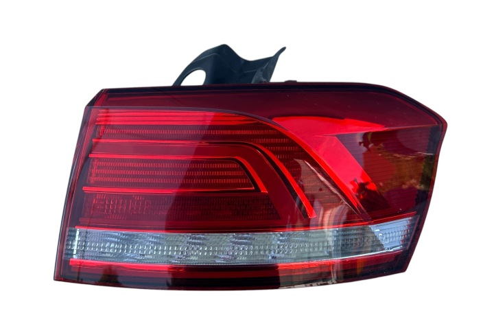 light right rear part rear of a fender VW PASSAT B8 KOMBI 14- EUROPA