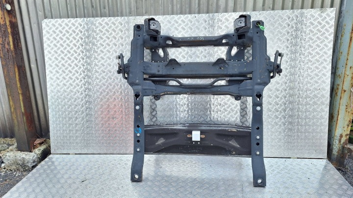 Vorderachsträger Achsträger Fahrschemel träger vorne A9063302101 MERCEDES SPRINTER W906 2.2 CDI