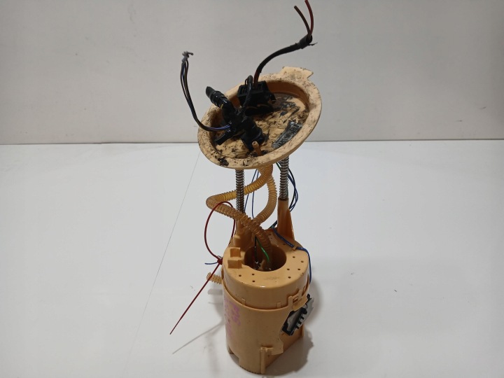 feed pump BMW X3 F25 N47D20C 2.0D 7216526 (24235527)