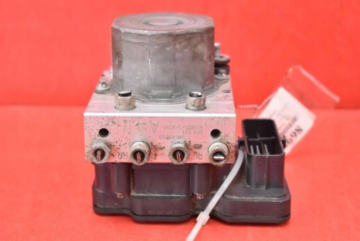 pumpa ABS 39049600 OPEL CORSA E 1.2 16V 70 KM 14-20