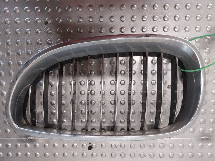 CHROM Grille/masque Grille Grille calandre Gauche 7065701 BMW 5 E60 E61