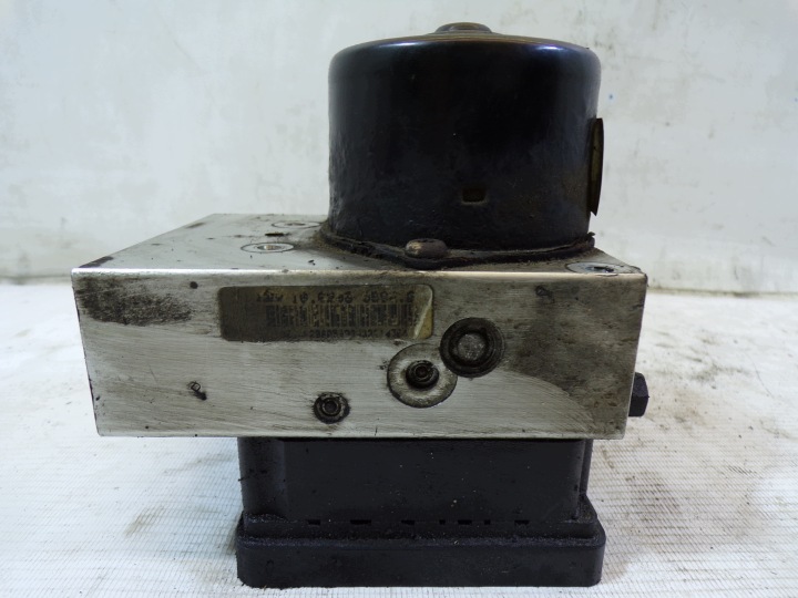 Pompa ABS VOLKSWAGEN TRANSPORTER T5 7H0614111E