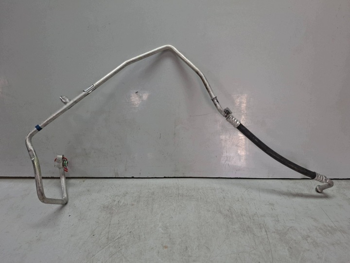 Conduit pieces tuyaux Climatisateur air conditionné 52062294 FIAT PANDA III 1.2 8V 2012