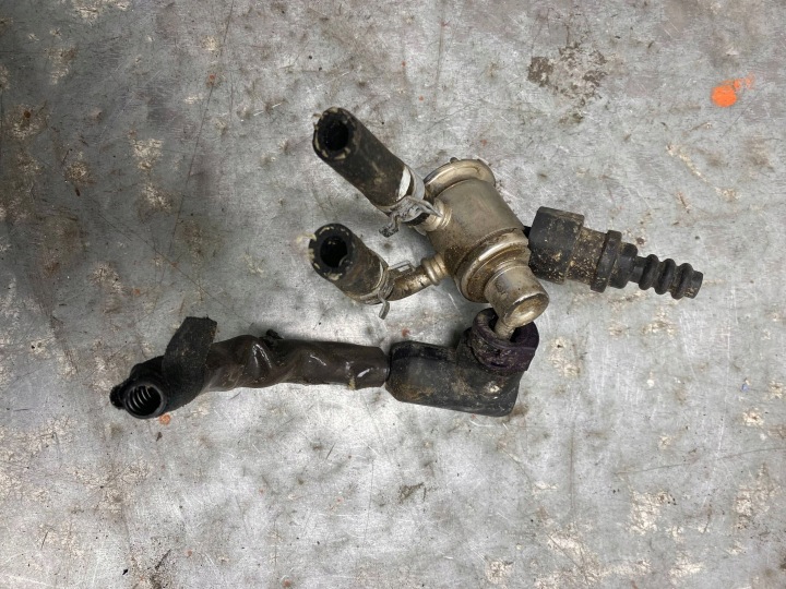 RENAULT MASTER III Injecteur Injecteur ADBLUE 160721041R
