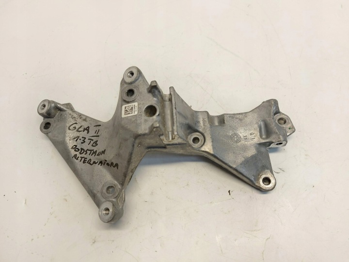 Mercedes GLA 200 II H247 W247 2023r maniglia Supporto motore staffa fissaggio