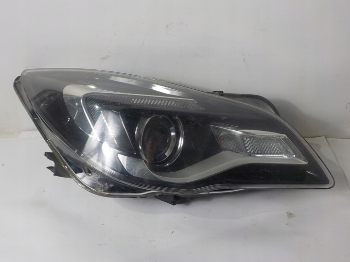 OPEL INSIGNIA A LIFT Licht rechts vorne vorne UK