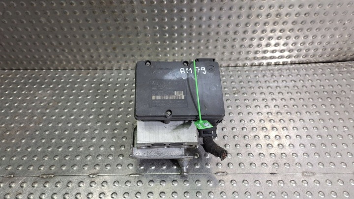 Pompe Unité de contrôle ABS A0044315412 A2095451432 MERCEDES W203 CLK W209