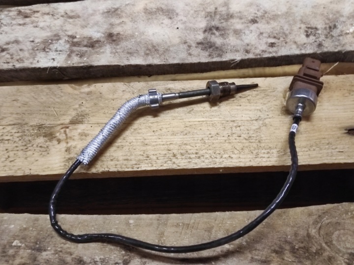 Capteur Temperatury Gaz AUDI A6 C8 05L919529E