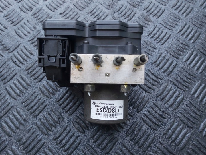 pump ABS 48920-34300 KORANDO III 2.0 D E-XDI