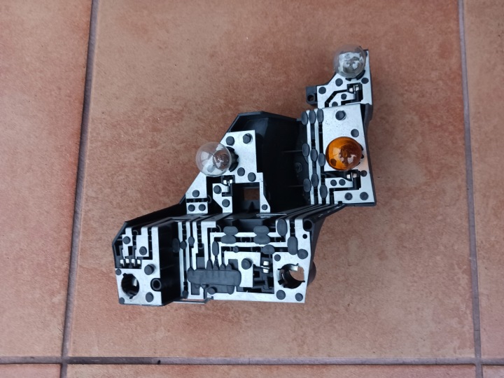 light housing right rear part MERCEDES CLK W209 LIFT A2098200877
