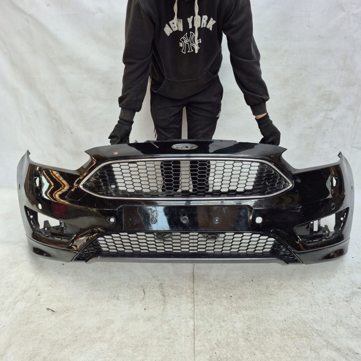 FORD FOCUS MK3 ST-LINE LIFT 14- Paraurti Anteriore Anteriore PDC SPR
