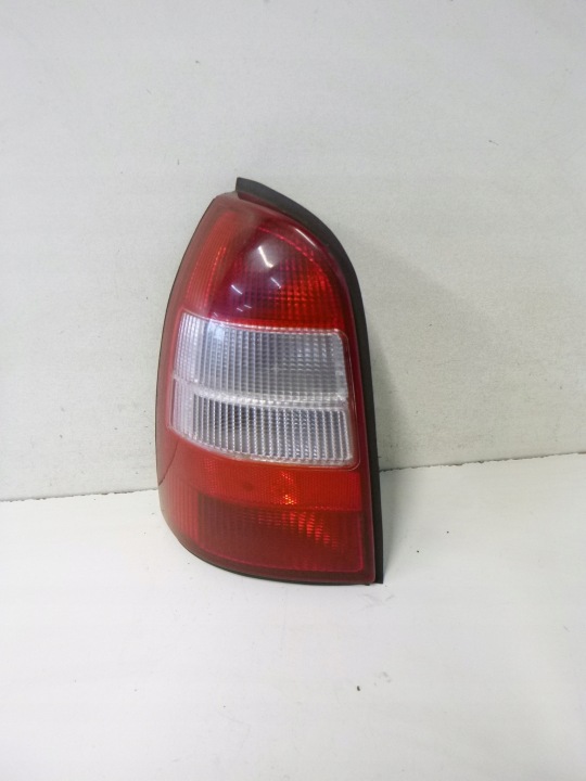 FEUX PHARE ARRIÈRE GAUCHE OPEL VECTRA B KOMBI