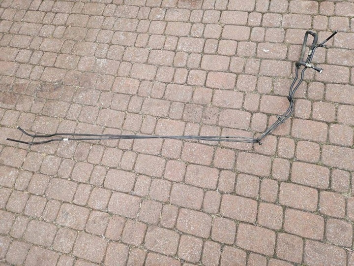 Conduit pieces tuyaux Tuyau conduite carburant durite B20DTH 170KM 2.0CDTI Opel Zafira C 2411U
