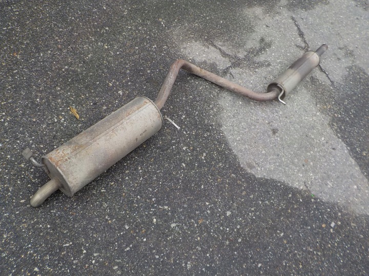 tlumik koncowy Közepes seat ibiza IV 1,4 16v 2009r