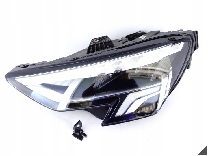 AUDI A3 S3 8Y0 20-23 Licht HIGH FULL LED links vorne EUROPA *033* + modul