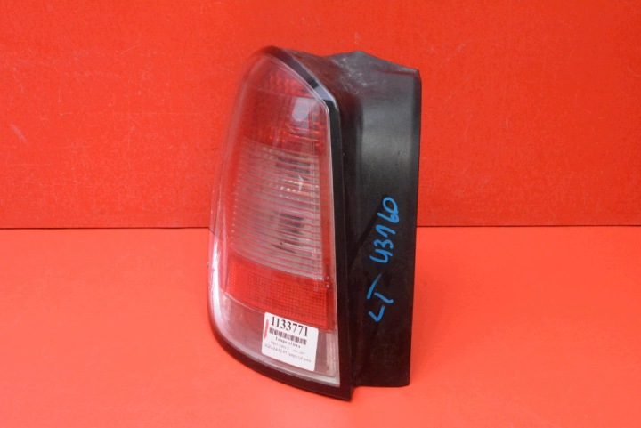 feu gauche arrière arrière 13223675 OPEL ASTRA 3 III H KOMBI 04-07