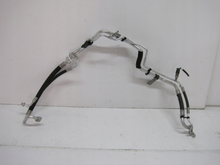 Tuyau flexible Tuyau Conduit pieces tuyaux Climatisateur air conditionné CITROEN C4X 1,2THP 9841484480