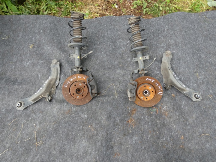 RENAULT CLIO IV CAPTUR Querlenker links rechts ORZOD vorne