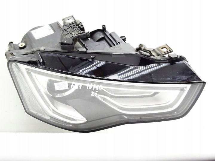 REFLEKTOR Licht rechts vorne XENON AUDI A5 8T 8F LIFT 8T0941006D