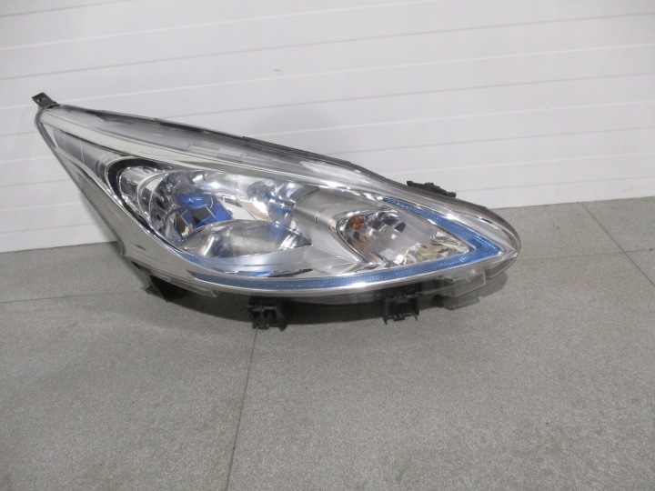 light right front Nissan E-NV 200 14r- 1EL011334-12, 260104FA1A