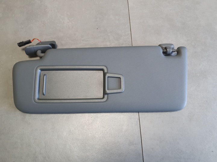 Audi A3 8Y Couverture tablier moteur przeciwsloneczna Gauche 8W0857551