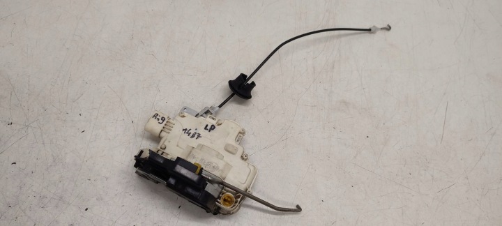 de la Serrure Avant Avant Gauche Audi A4 B7 2,7 TDI