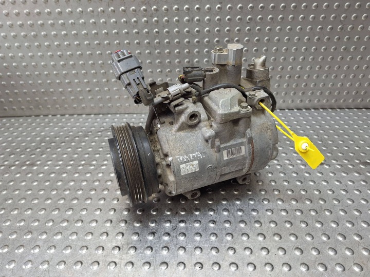 compressor of the air conditioning TOYOTA IQ 09-14447260-3963 1.0 VVTi