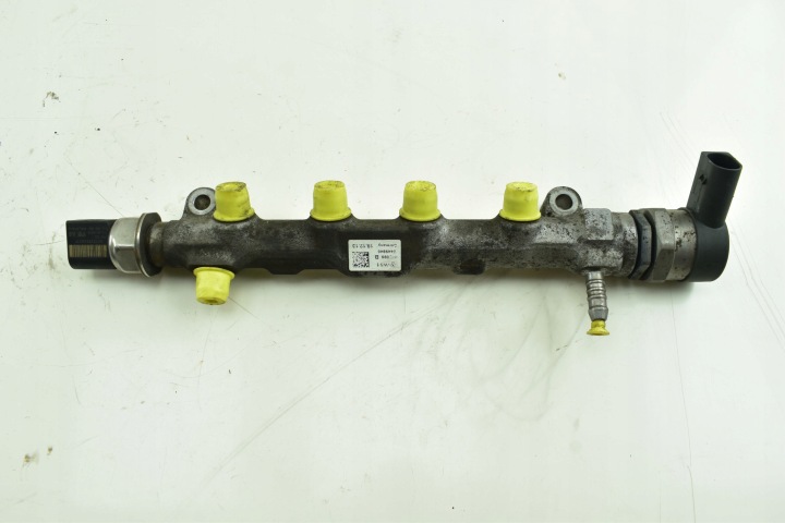 injection ramp sensor VW GOLF VII SKODA OCTAVIA III 1.6 2.0 TDI 04L089B