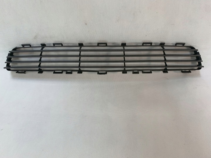 Grill Lüftungsgitter Stoßstange Toyota Avensis T25 03-06r 53112-05050-B 08.25