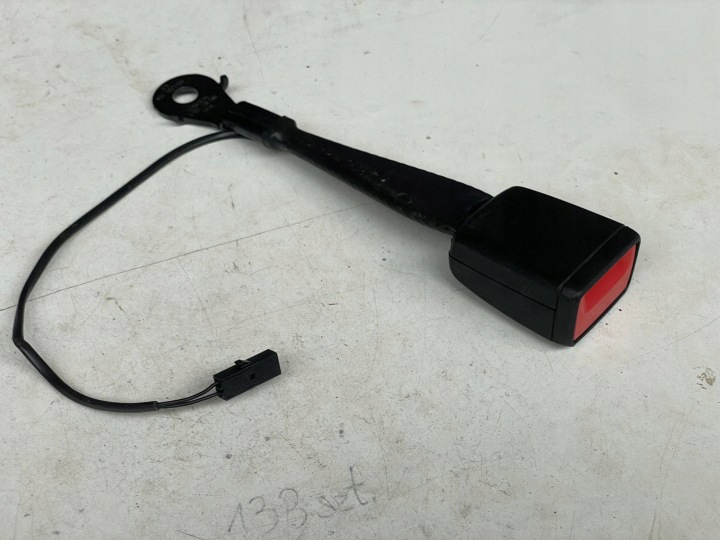 KLAMRA Armature Avant AUDI A4 S4 B9 8W0857755E @M