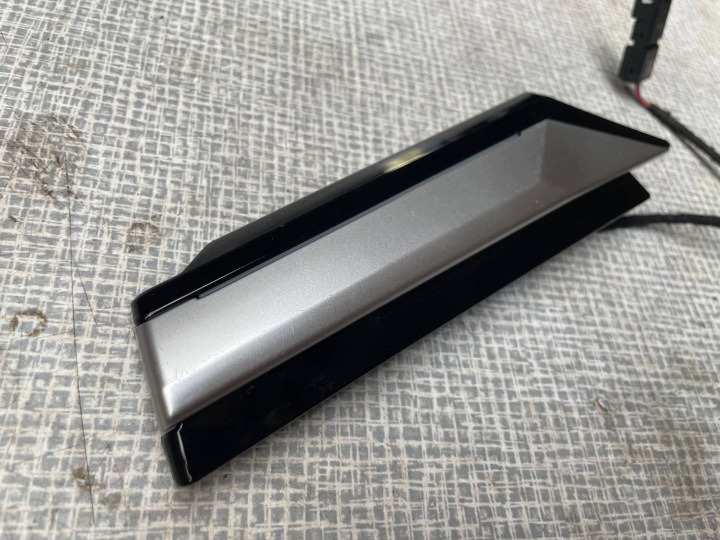 Moulage Bouches aération tableau bord VOLKSWAGEN ARTEON SHOOTING BRAKE 3G8854523LL @M