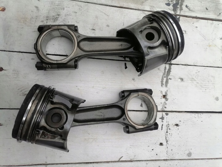 piston with connecting rod PEUGEOT 407 2.0 HDI HSRI 085190