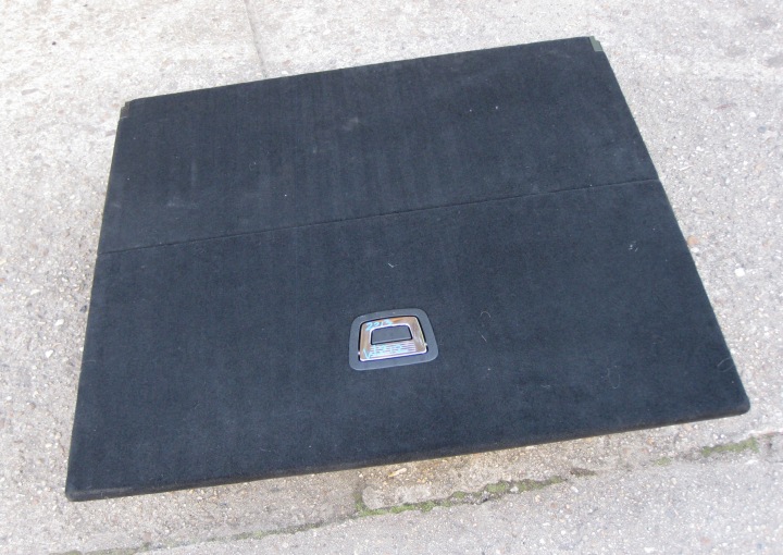 MERCEDES W212 LIFT E KLASA 13R mats boot A2126800002