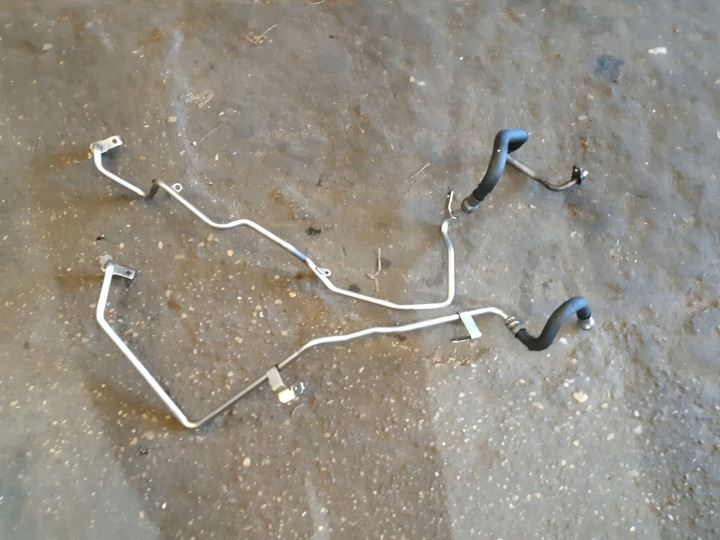 AUDI S5 A5 8T 4.2 FSI Schläuche OLEJOWE Getriebe 8K0317825Q