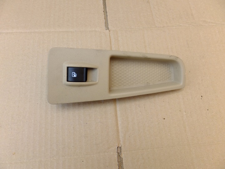switch windows left rear part lancia delta III 2012r