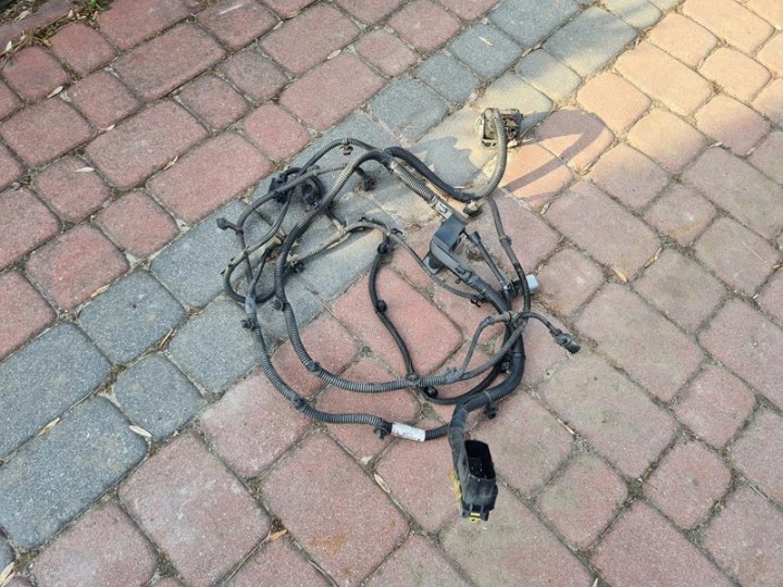 kabelbaum achsträgers Opel Insignia B 39109657