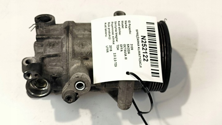 Compresseur Climatisateur air conditionné 5Q0816803B SKODA OCTAVIA III