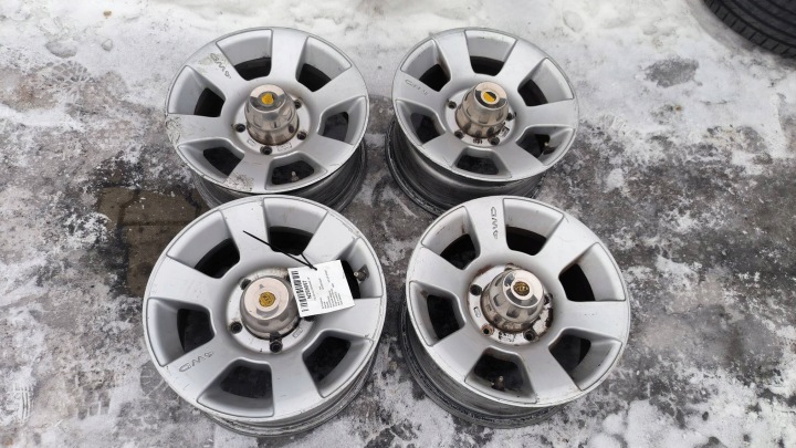 disky KOMPLET 15'' 5X139.7 7JX15H KIA SPORTAGE a