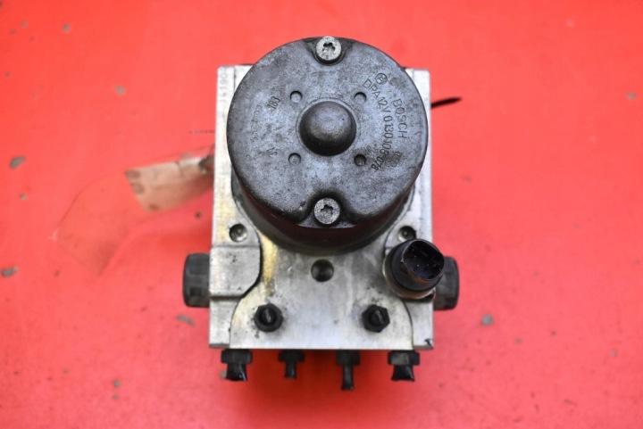 Pompa ABS 8E0614517 AUDI A4 B6 1.9 TDI 100 KM 00-05