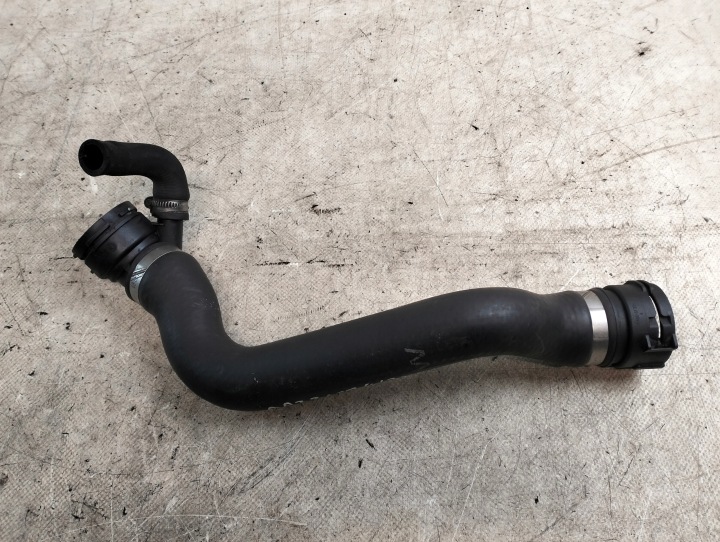 Schlauch Schlauch Rohr des Wassers des Kühlers BMW E90 2.0D 2007r OE 7789721