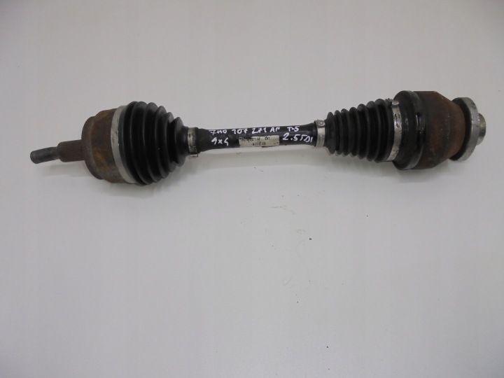 VW T5 2.5 TDI 4X4 ANTRIEBSWELLE LINKS 7H0407271AF