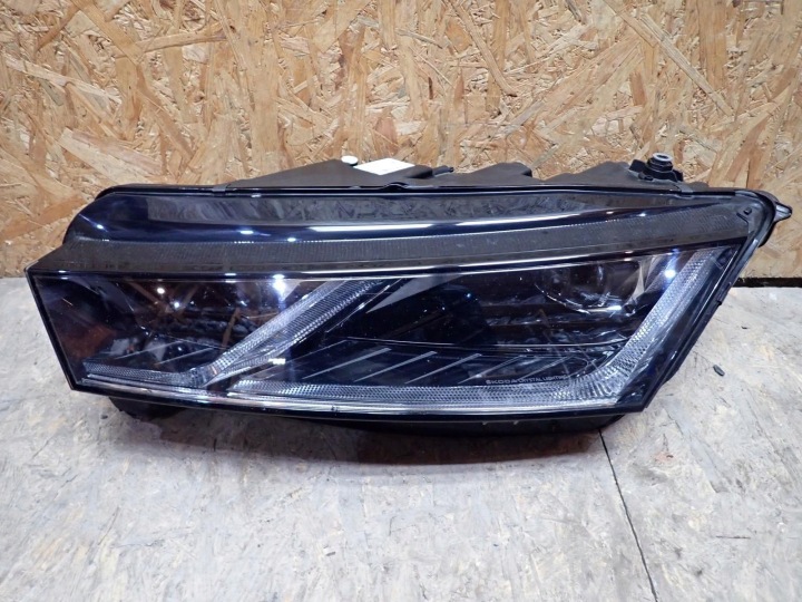 far lijeva prednji dio FULL LED SKODA OCTAVIA 4 IV 5E3 NX3 NX5 19-24R 5E4941015A