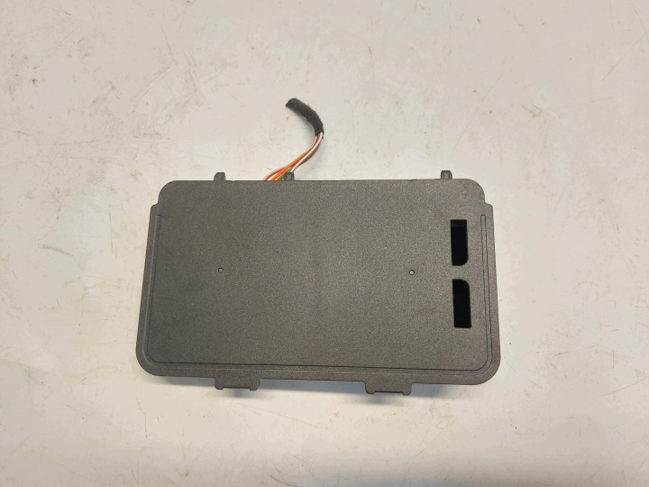 Skoda Elroq 5LJ iV85 , SUV 5D 2025r Ladowarka indukcyjna 3P0035502B