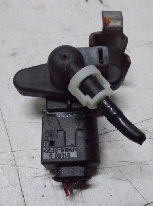 BMW E87 2.0 et 07R SENSOR MAP 7556620